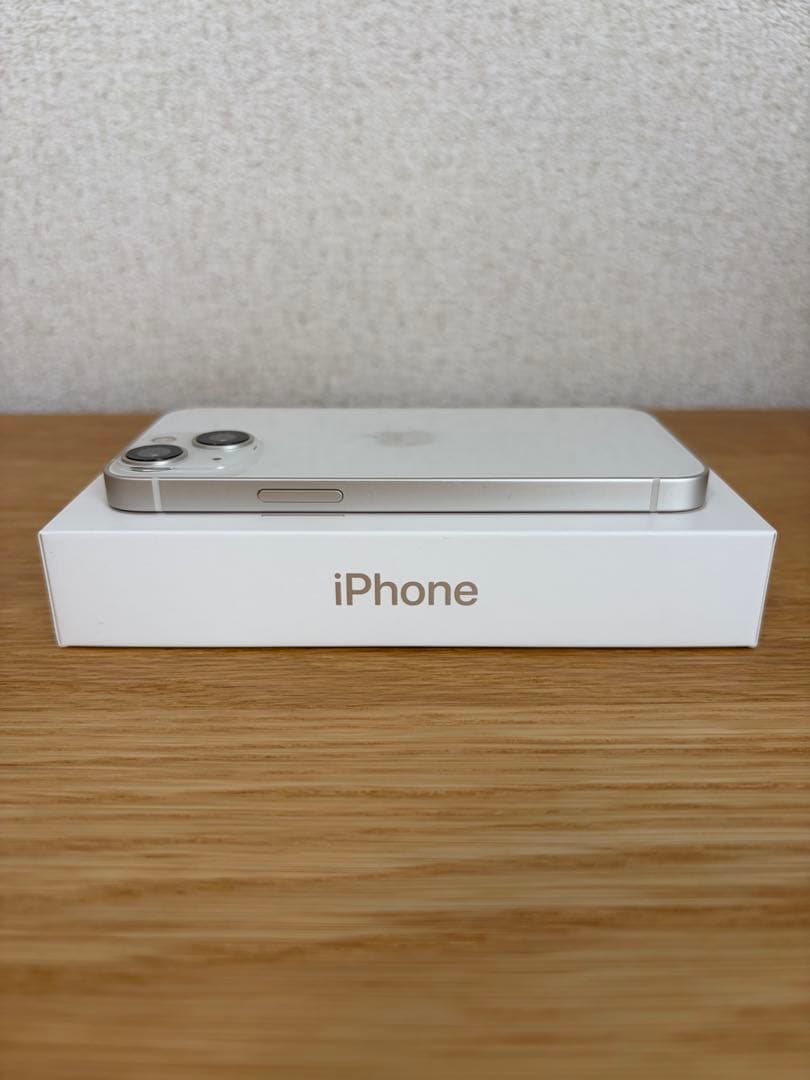 Apple iPhone 13 ホワイト 本体 箱付き