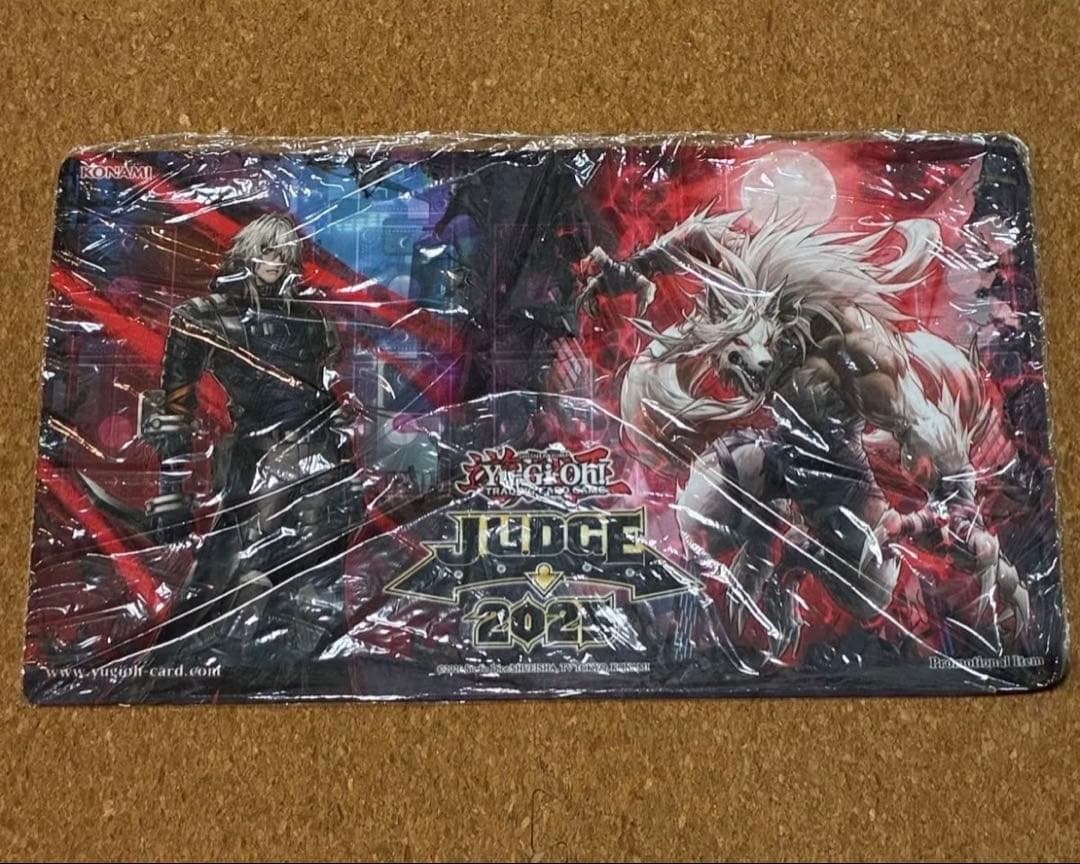 【新品未開封】遊戯王 公式 K9－号 ルプス プレイマット