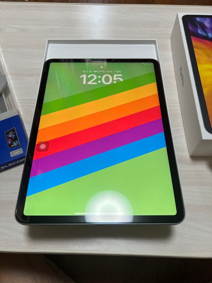 iPad pro 11インチ　(第二世代) 極美品 ELECOMフィルム、
