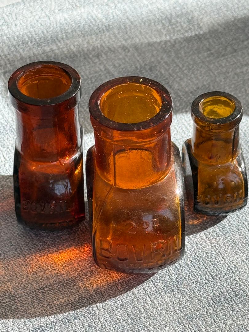 イギリスアンティーク　BOVRIL ボブリル　NOT TO BE TAKEN