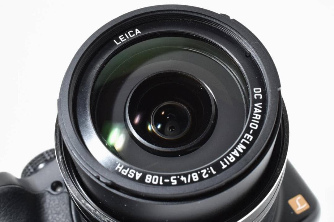 良品　PANASONIC パナソニック LUMIX DMC-FZ200 動作良好