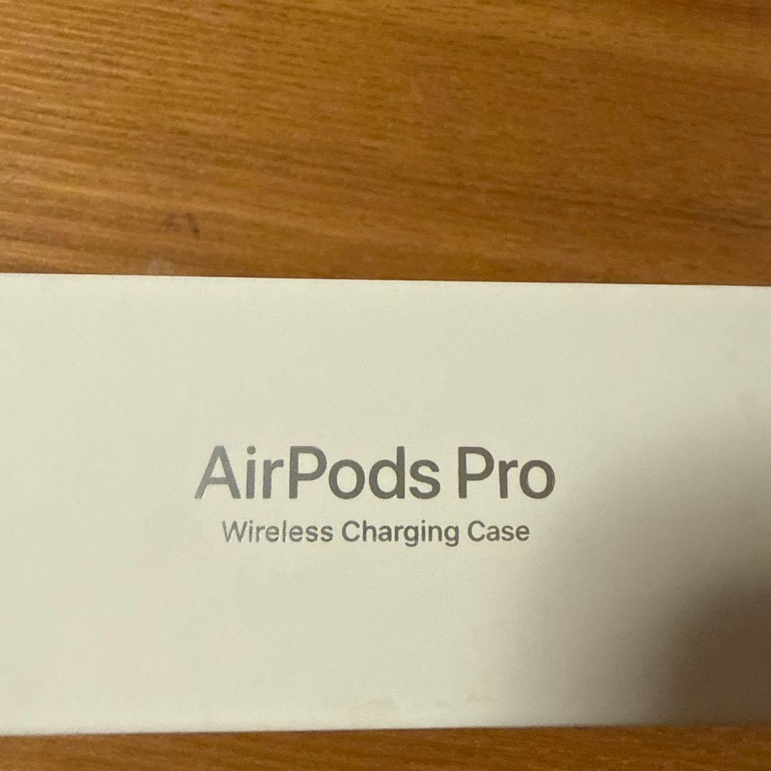 大値下げ‼️AirPods Pro 本体なし両耳イヤホンと付属品あり