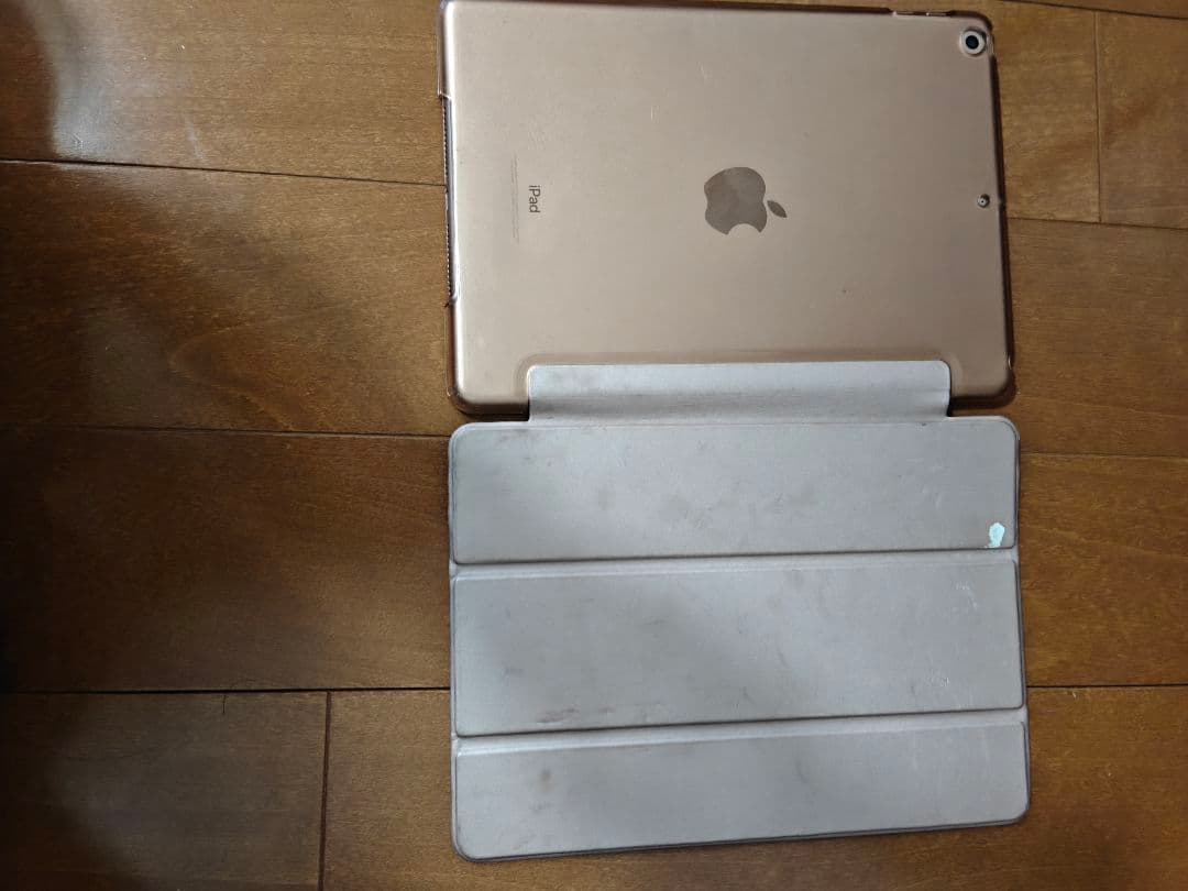 iPad 第6世代 WiFiモデル 32GB