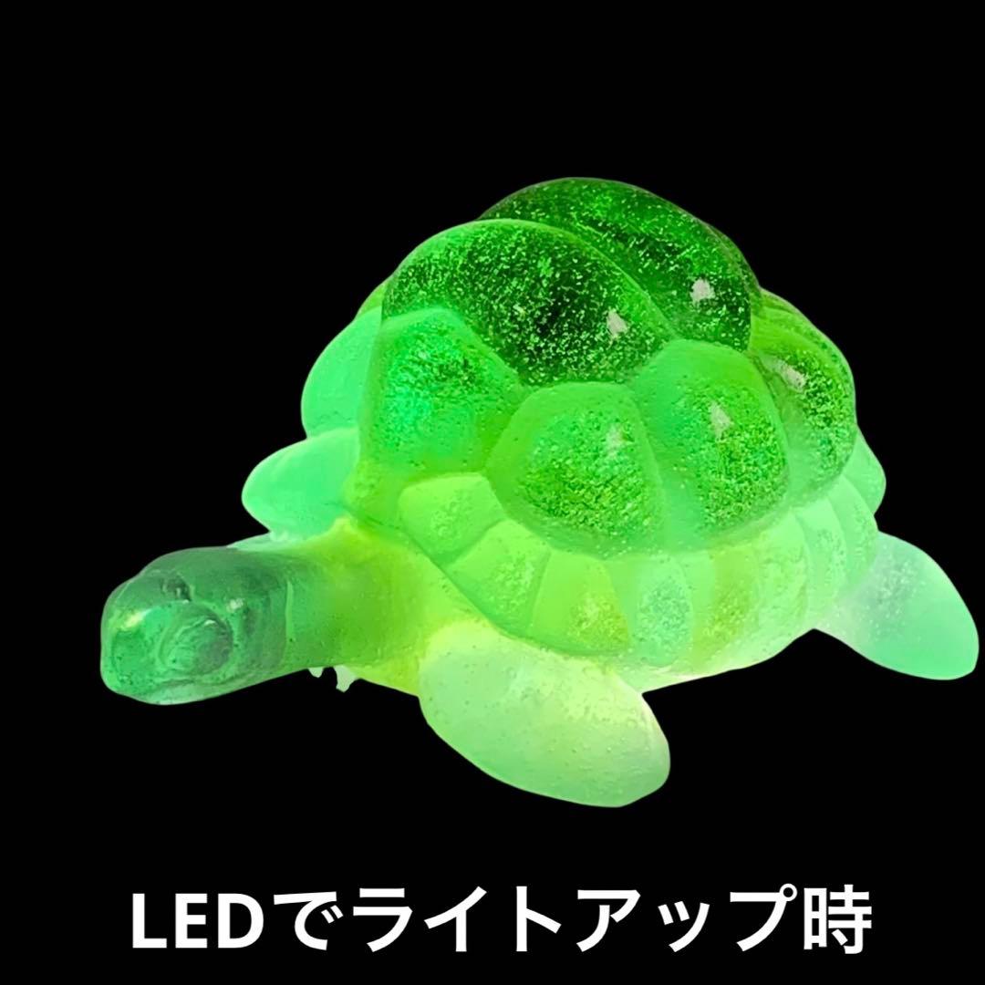 ドームフランス　置物　緑　亀　カメ　　クリスタル　水晶　ナンシー　daum