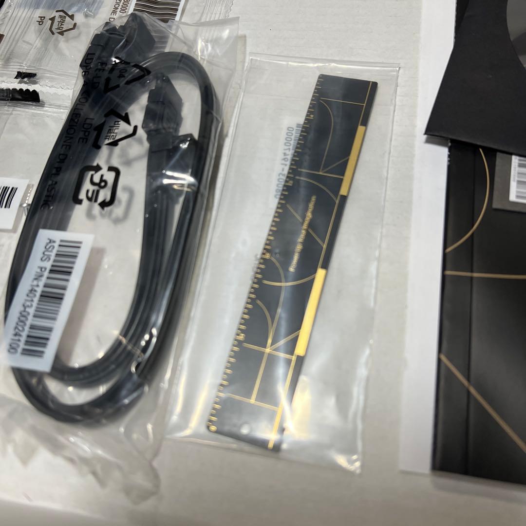 新品未使用　ASUS ProArt B650-Creator