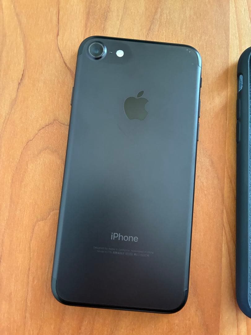 iPhone 7 本体 128GB 【動作確認済み・美品】