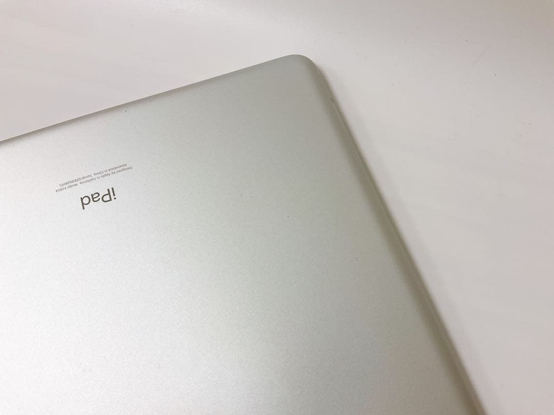 【美品・BT96％】iPad 第9世代 64GB Cellularモデル