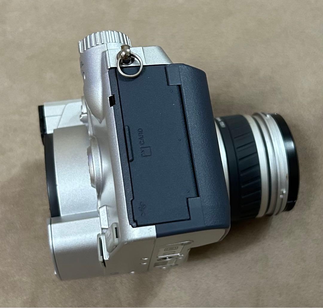 Minolta DiMAGE 7 デジタルカメラ ネオ一眼 ミノルタ 単三電池