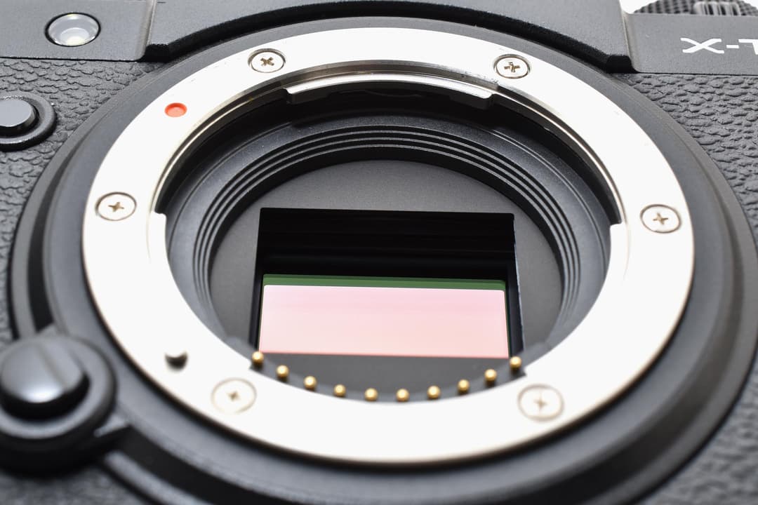 ■極上品■ フジフィルム X-T4 ミラーレス #D095