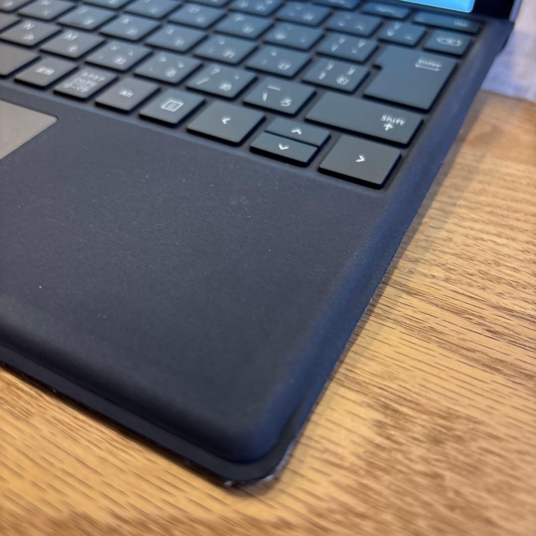【良品】Microsoft Surface Pro 7 256GB 8GB