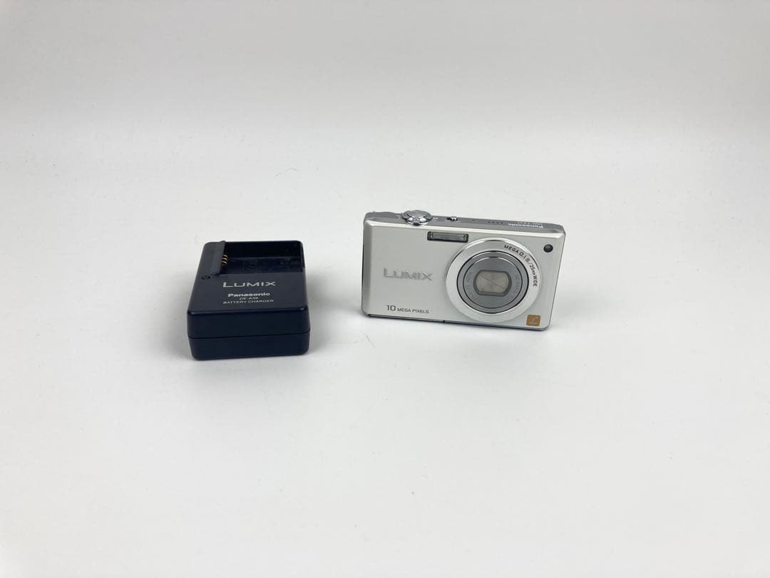 極美品 Panasonic LUMIX FX37 ホワイト DMC-FX37