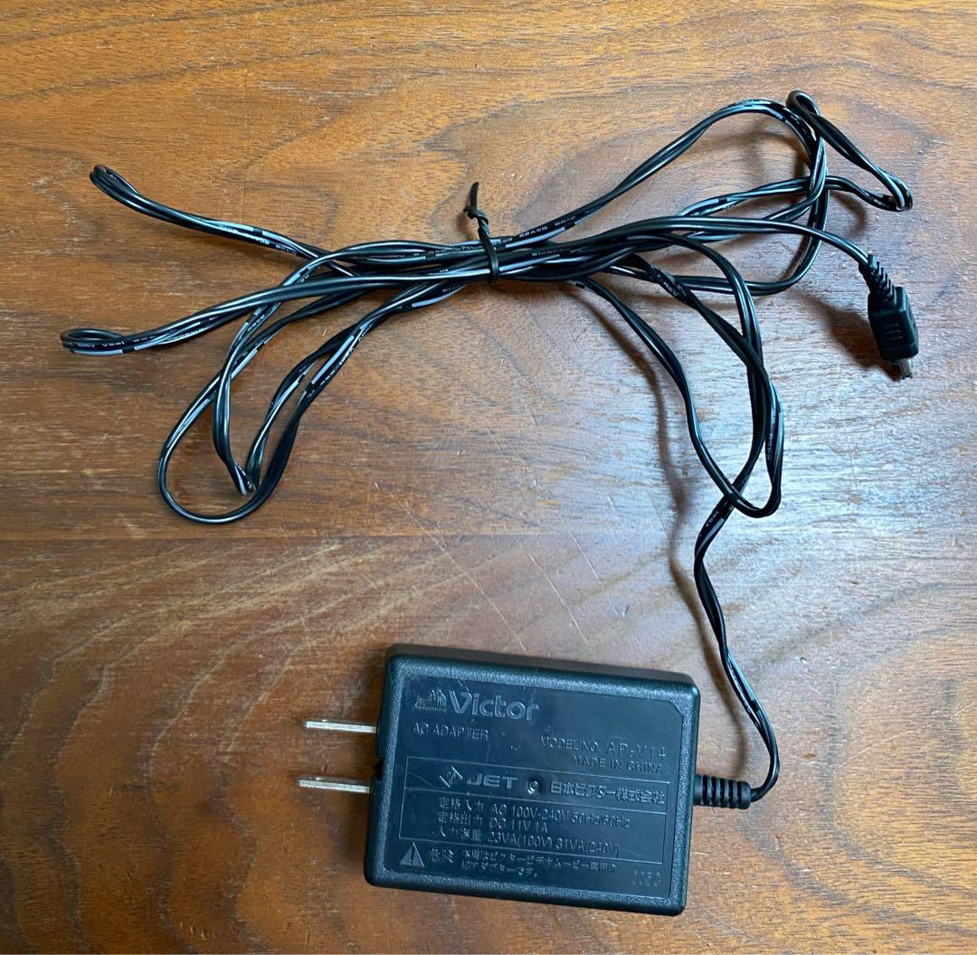 ビクター エブリオ ビデオカメラGZ-MG330 バッテリーチャージャー付