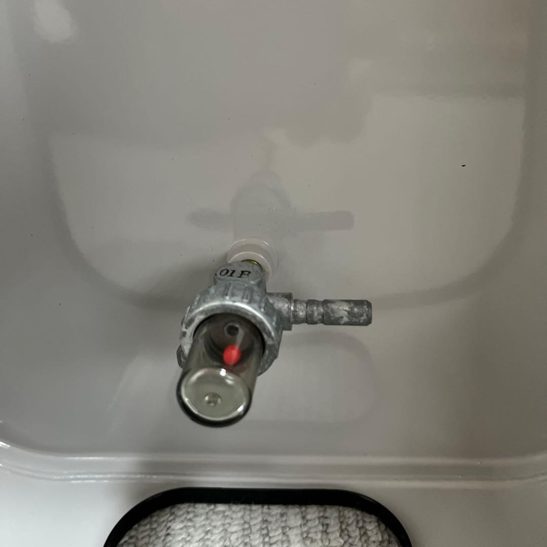 極美品　屋内用デザイン灯油タンク