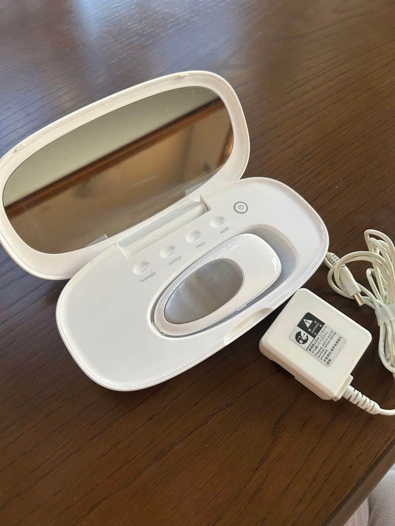 モイスティーヌ美顔器 温熱機能 内蔵ミラー付き