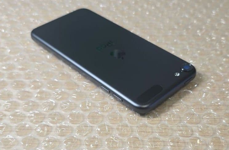 ♔*゜様 iPod touch 7◼️充放電回数258回◼️バッテリー容量88%
