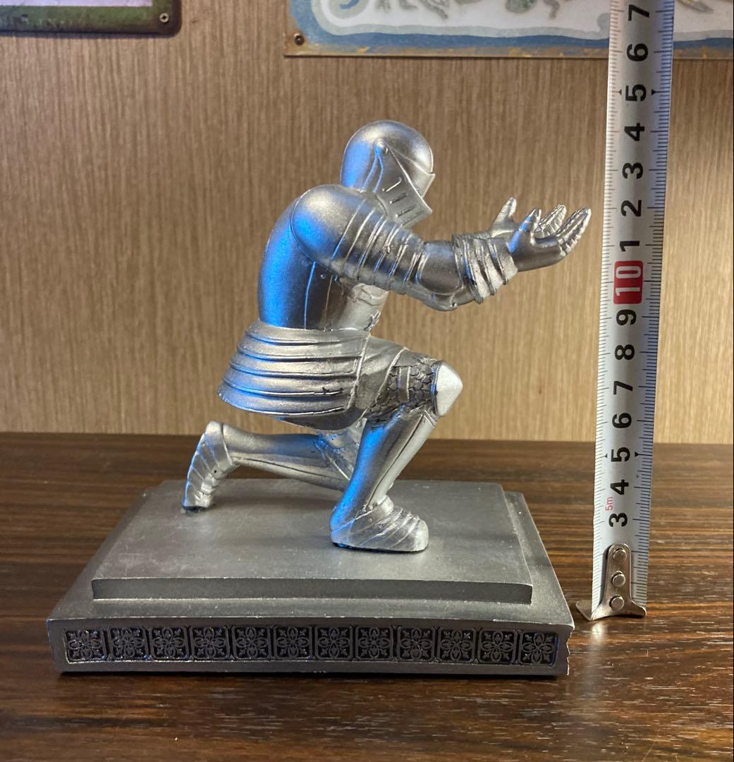 西洋 騎士 置物 キャンドルホルダー スマホスタンド ペン立て レトロ オブジェ