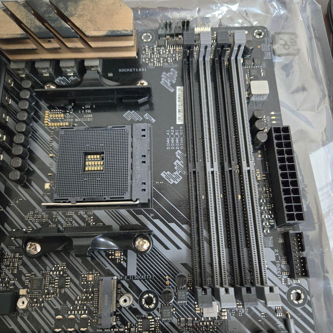 Ryzen 7 3700X / TUF B550-PLUS / 16GBセット