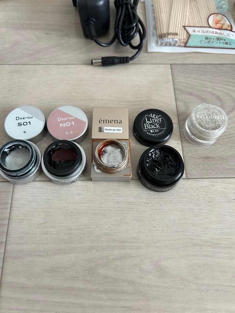 【プロが通うネイル用品店で購入】ジェルネイルスターターセット