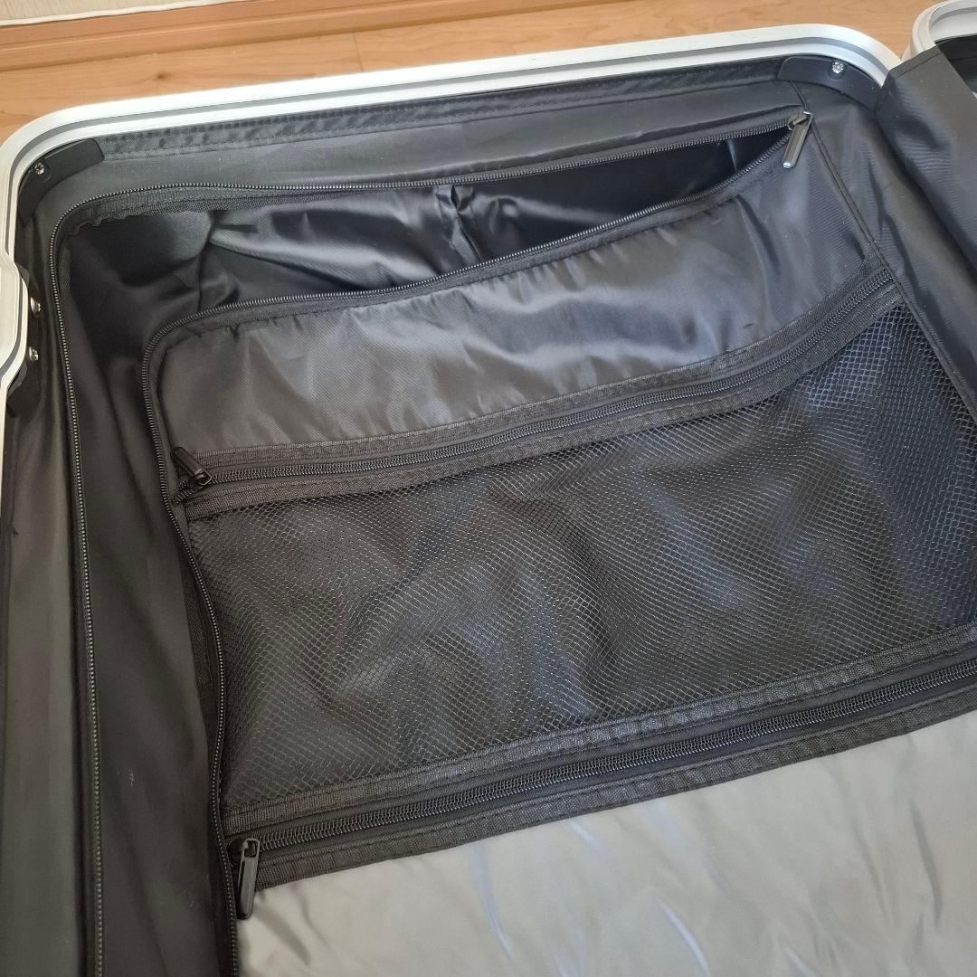 美品 VARNIC キャリーケース 73L 旅行での使用歴無し サイズM シルバ