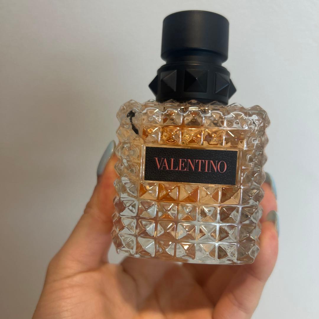 VALENTINO 香水 50ml