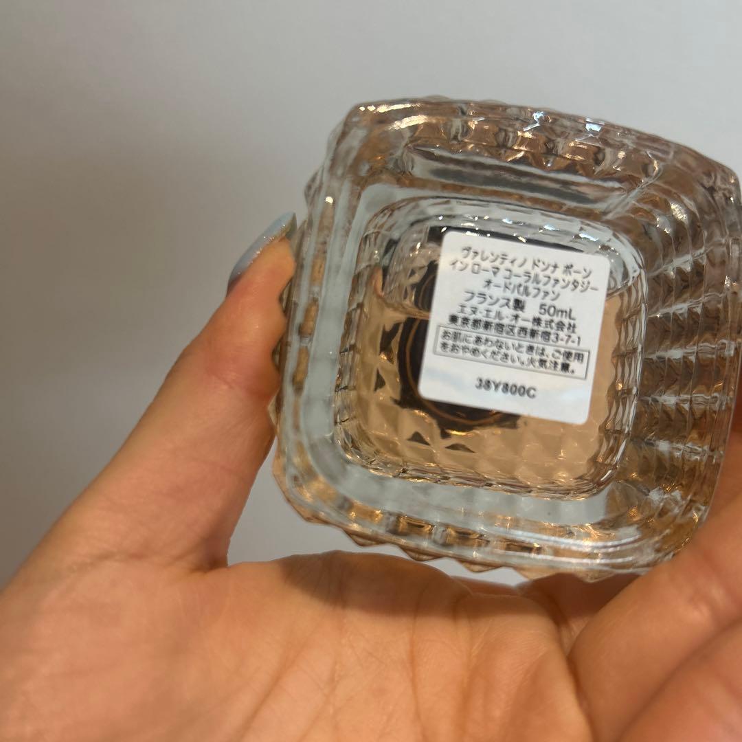 VALENTINO 香水 50ml