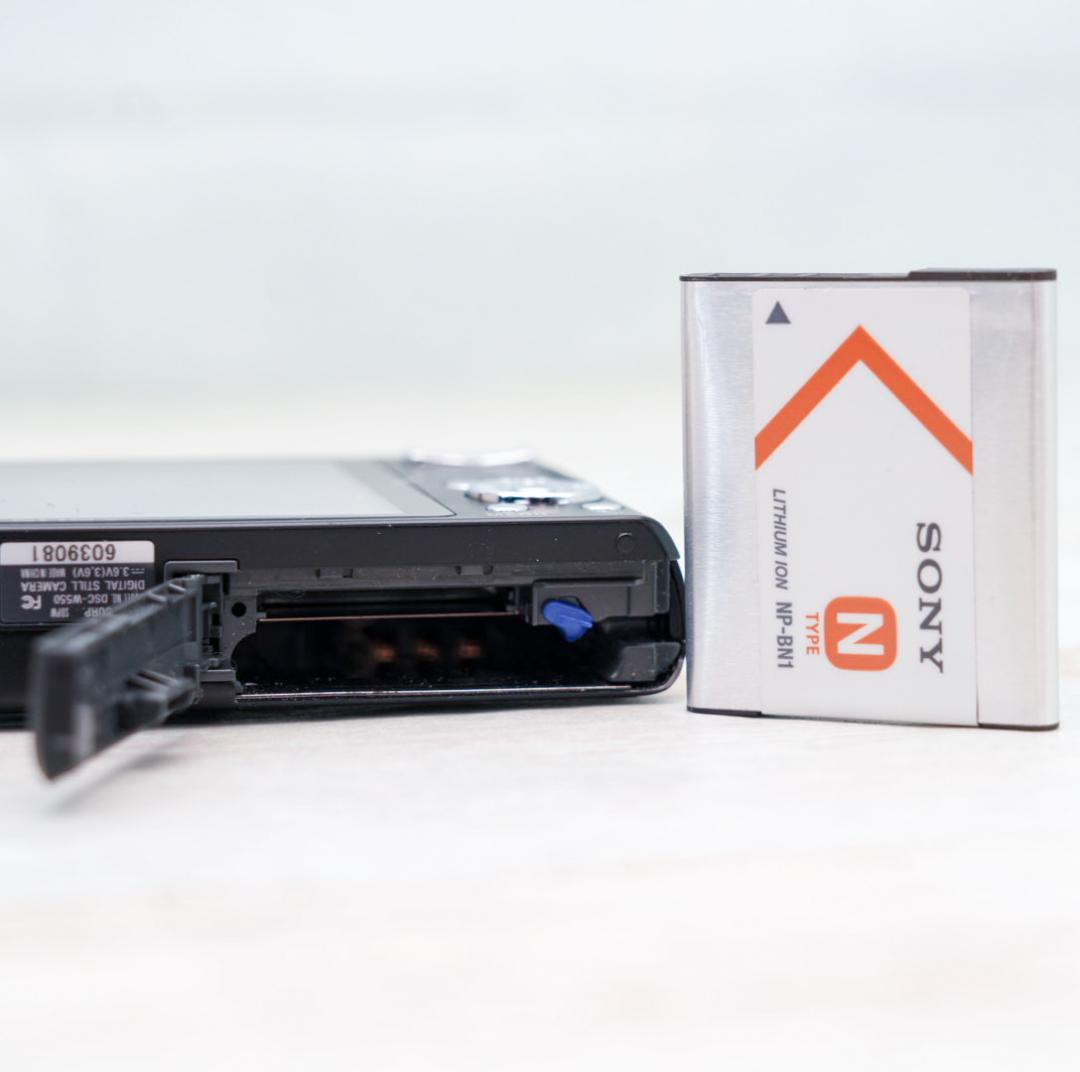 【美品】SONY Cyber-shot DSC-W550 デジタルカメラ