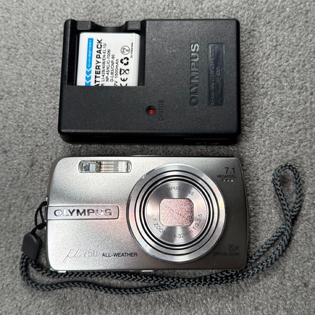 ☆動作OK OLYMPUS μ750 防水 バッテリー＆充電器付き