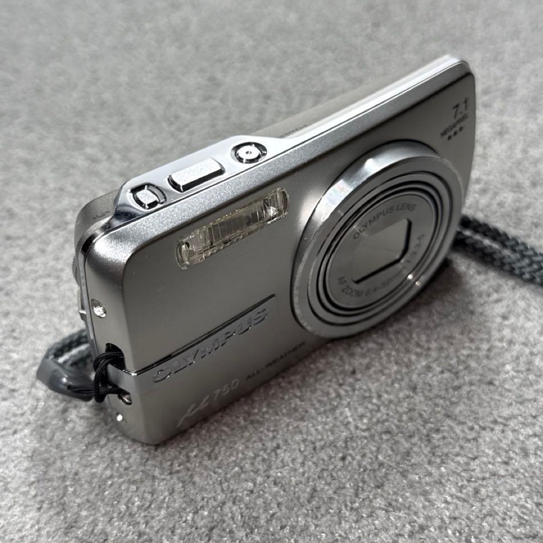 ☆動作OK OLYMPUS μ750 防水 バッテリー＆充電器付き