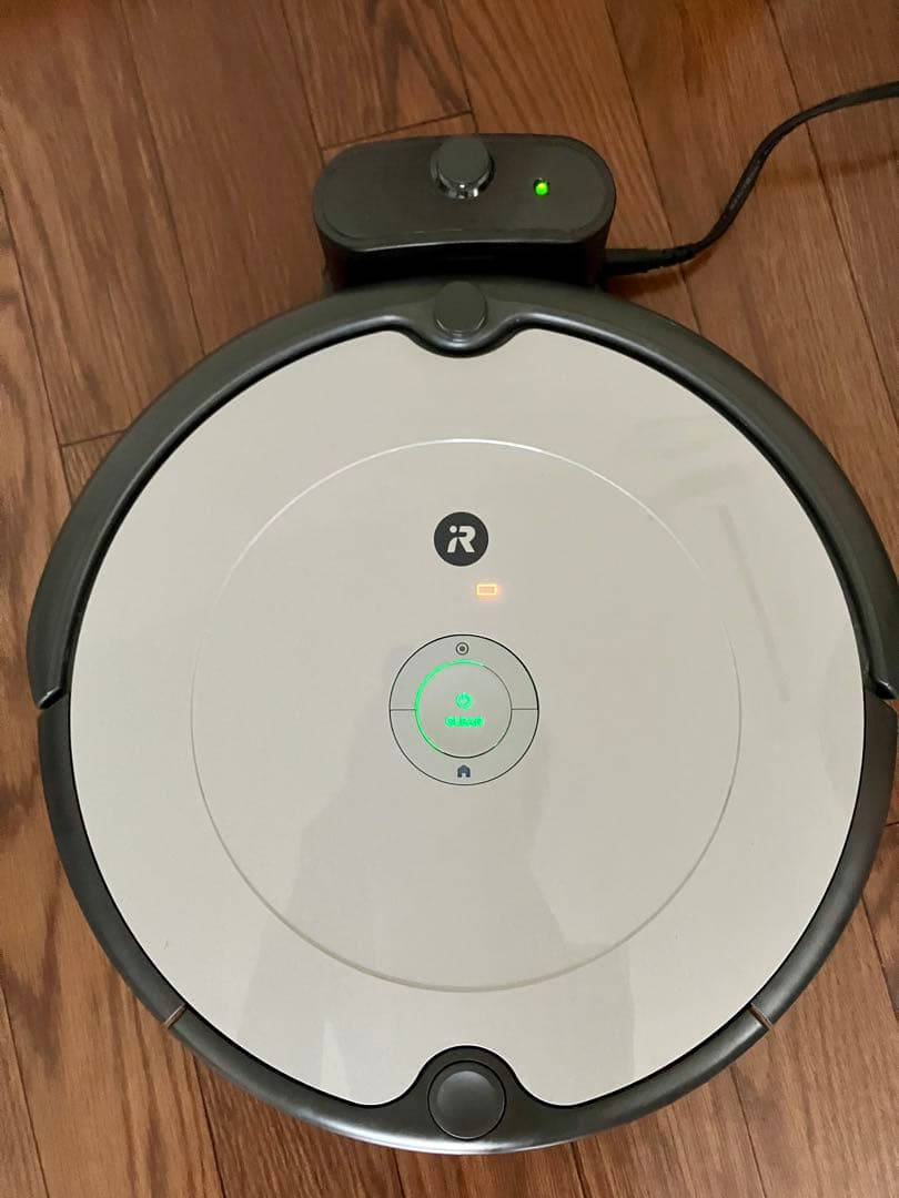 ルンバR692060ロボット掃除機本体 シルバー 充電ドック付き
