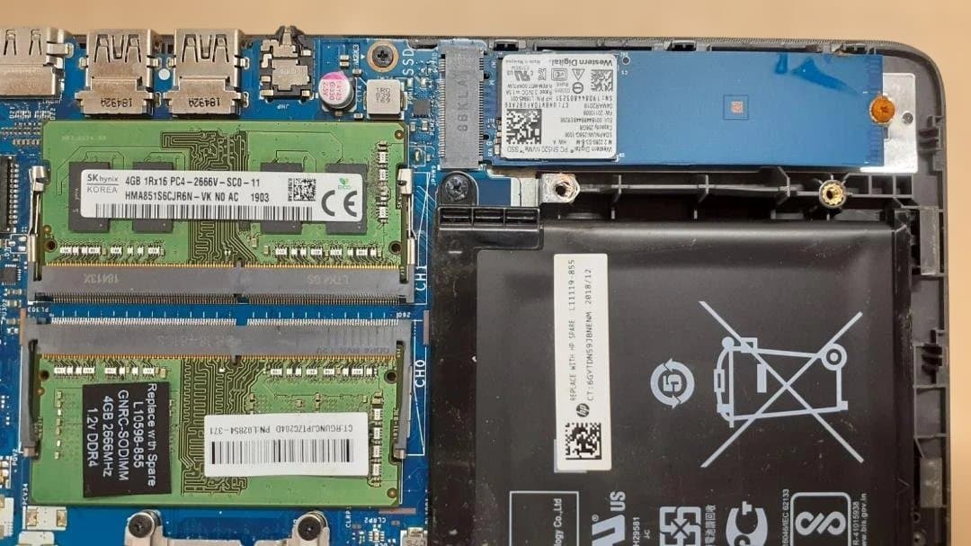 80L0225-08【ジャンク】HP 250 G7 / Core i5
