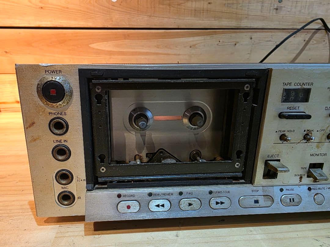 希少　AIWA AD-F80 カセットデッキ　ジャンク