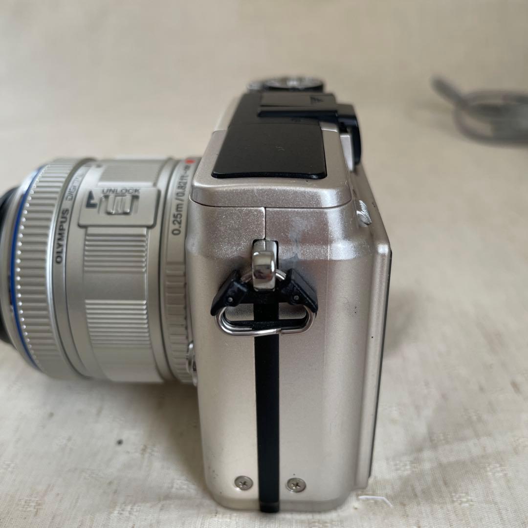 OLYMPUS PEN E-PL2 ミラーレス一眼 ダブルズーム※キャップ欠品