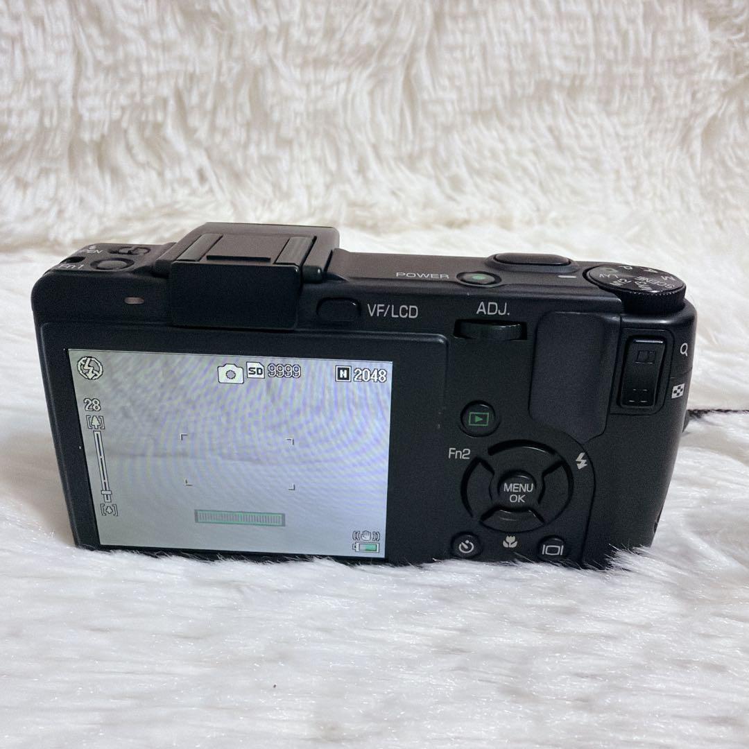 RICOH リコー GX200 自動開閉レンズキャップ付