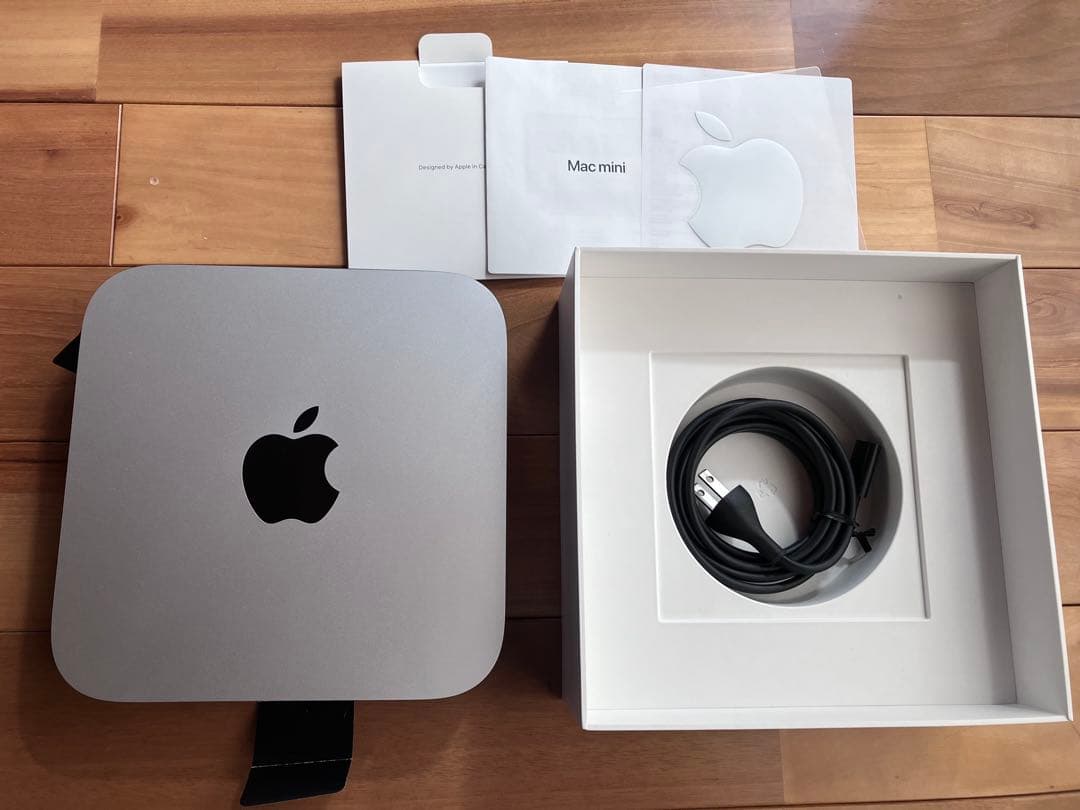美品　Mac mini M2 8GB SSD256GB