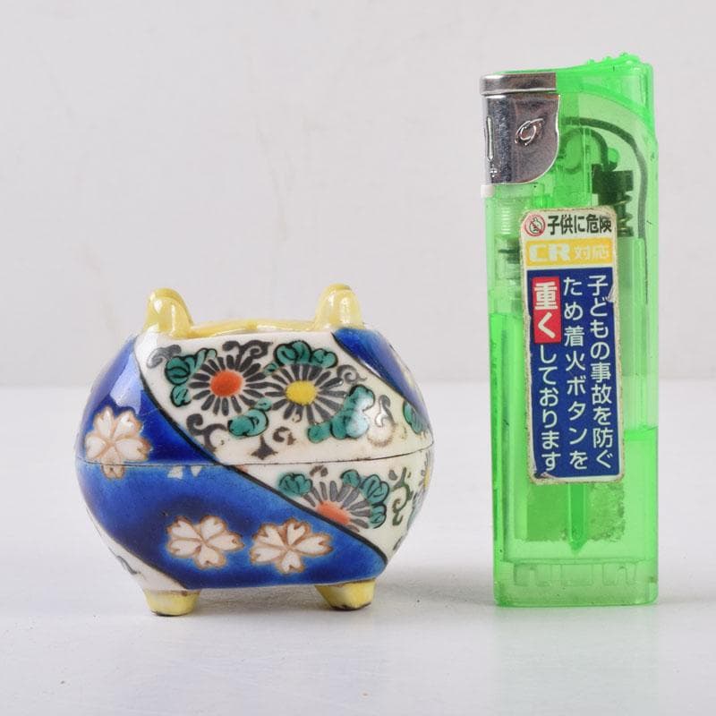 茶道具　色絵　花草文　香合　時代箱　C　8475