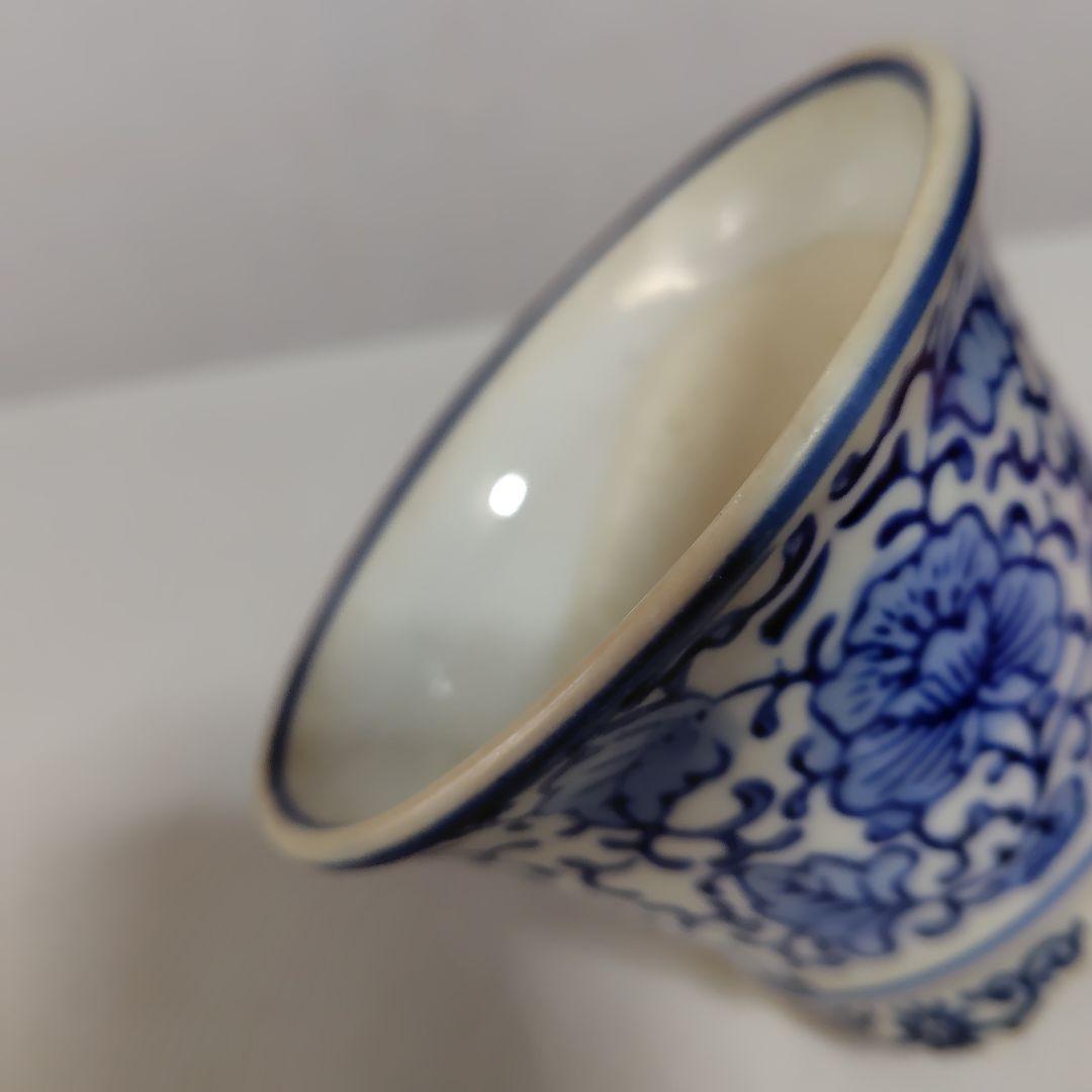 年代物の盆栽鉢です。入手困難品。