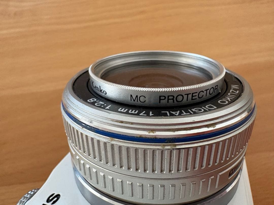 olympus pen e-pl3 単焦点レンズ付