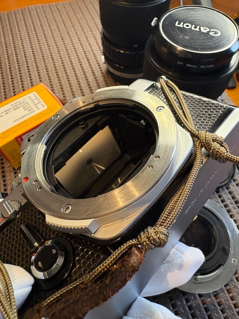 OLIMPUS OM-1 フィルムカメラ 一眼レフ レンズ3本 新品フィルム付き