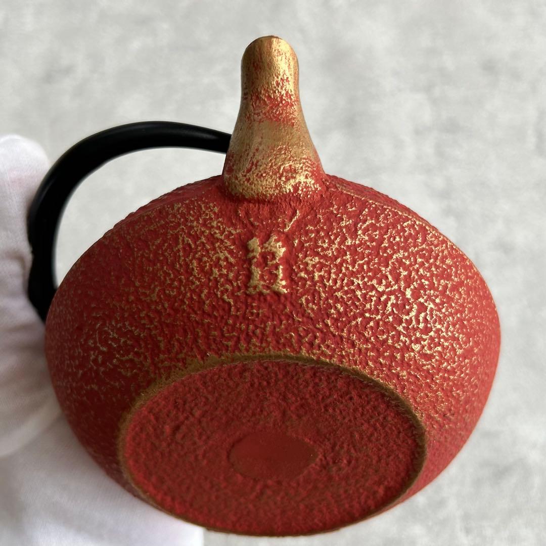 【新品・未使用】南部鉄器 急須 中尊寺0.3L 金/赤