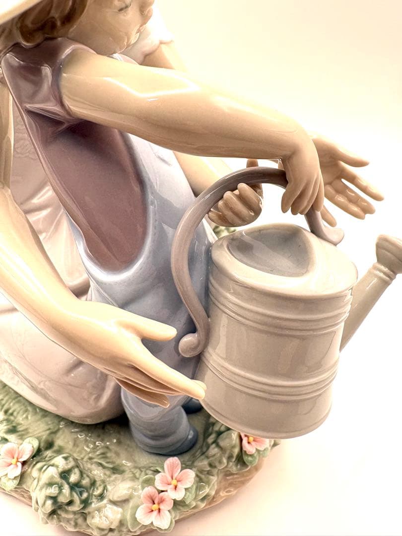リヤドロ LLADRO ママのお手伝い