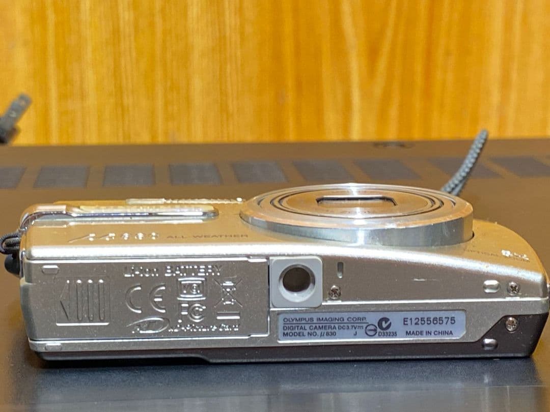 OLYMPUS デジタルカメラ 8.0メガピクセル