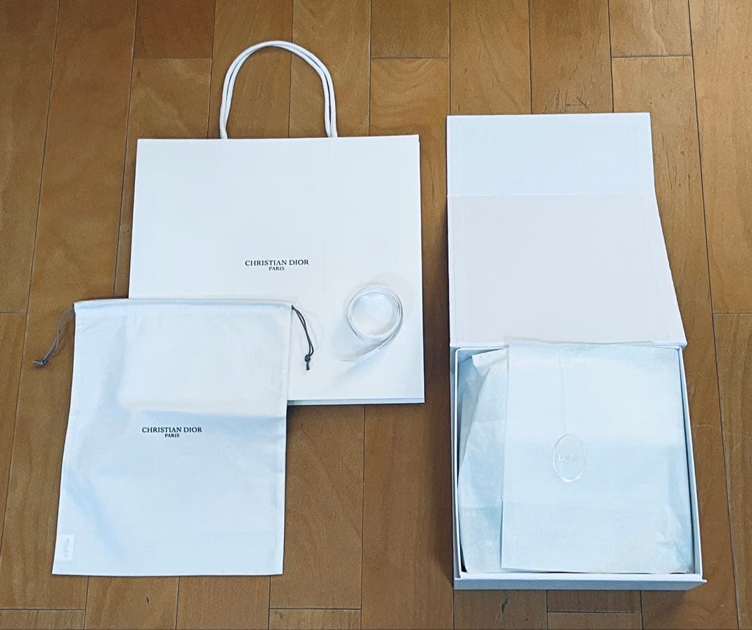 【新品未使用】Dior Luckyリキッドハンド&ボディソープ 350 ポーチ付