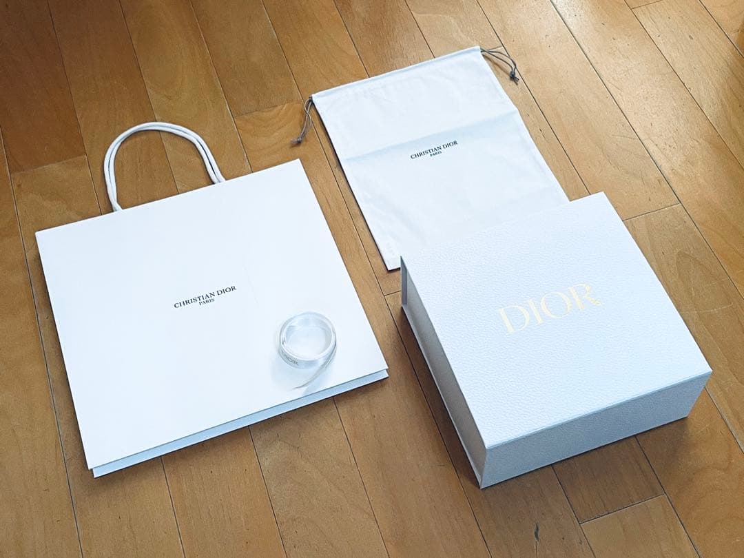 【新品未使用】Dior Luckyリキッドハンド&ボディソープ 350 ポーチ付