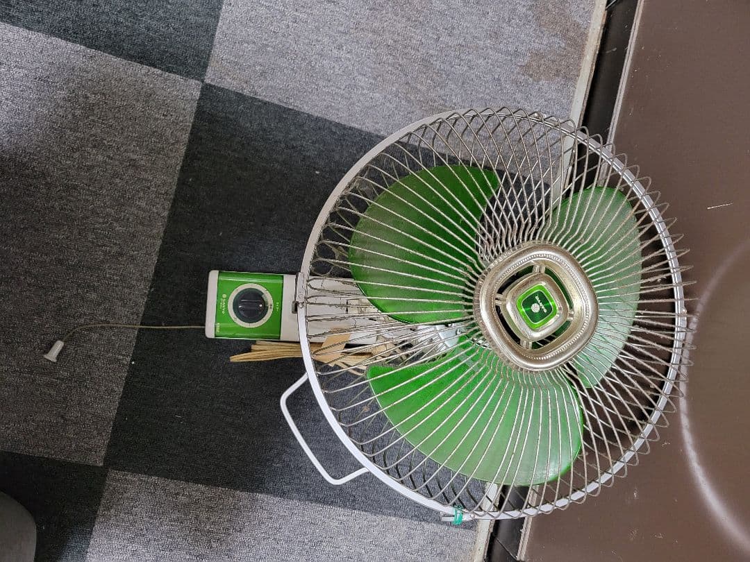 納*店様 三洋電機 SANYO 昭和レトロ壁掛け扇風機★グリーン
