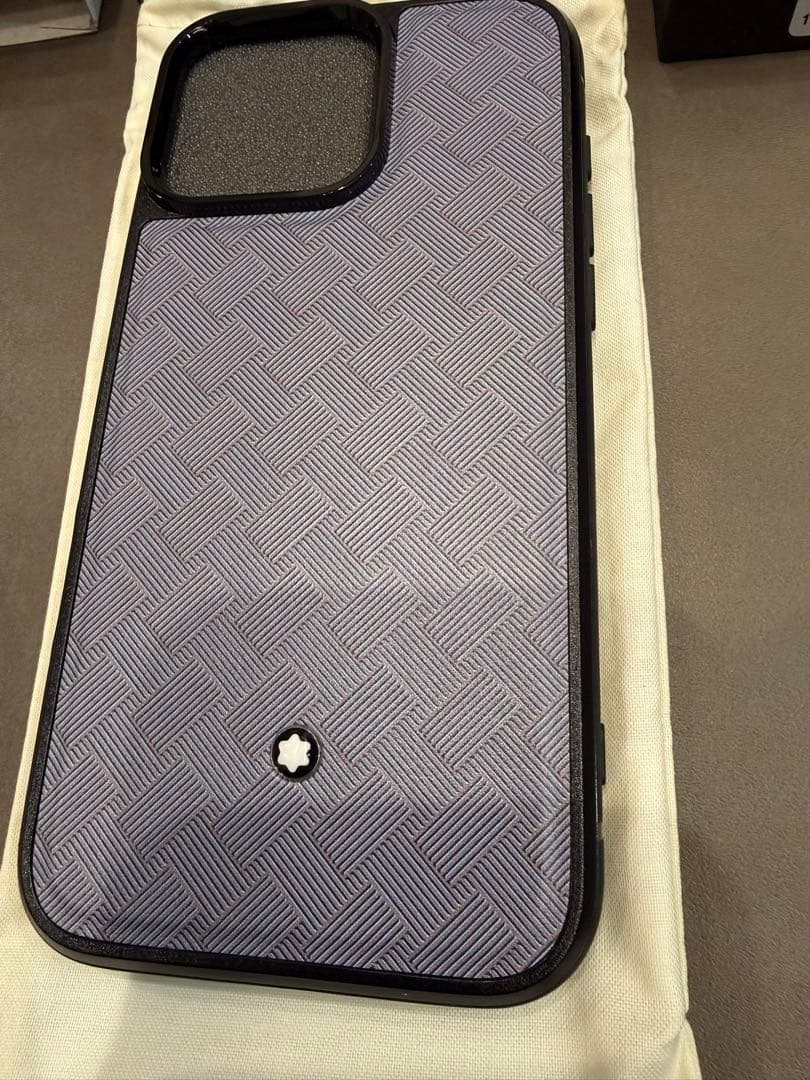 Montblancエクストリーム3.0iPhone16Rro max