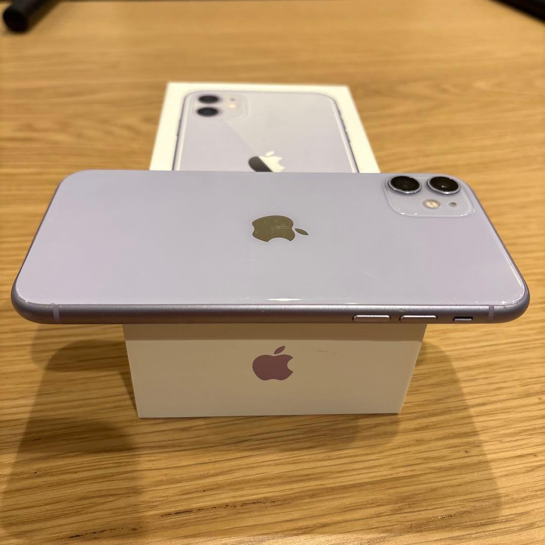 ファファ Apple iPhone11本体 256GBパープル