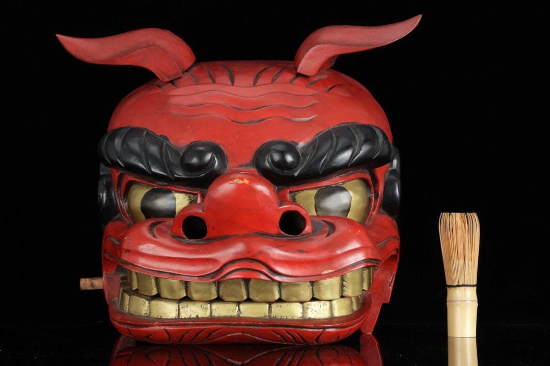 な*み様 時代物 木彫獅子頭 朱漆塗金彩 幅34cm 獅子舞 神楽面 魔除 縁起