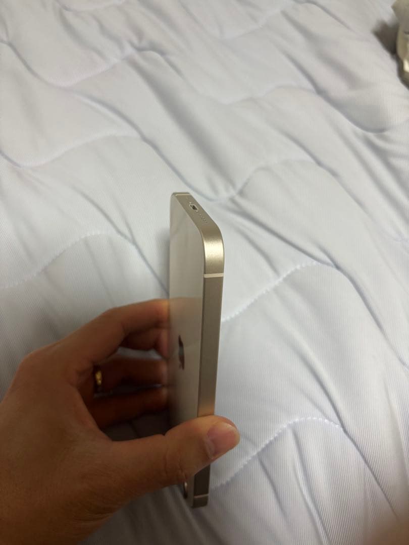 Apple iPhone 14 128GB 本体