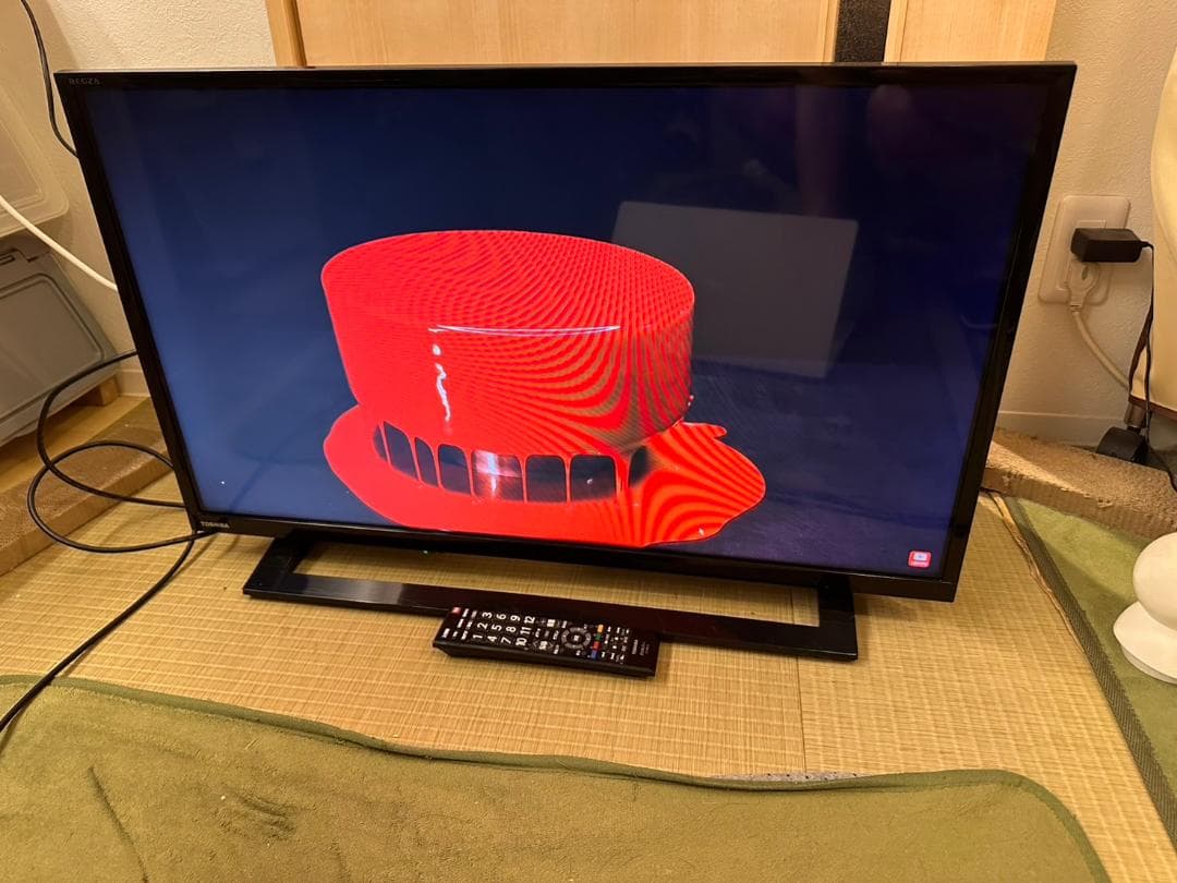 東芝 TOSHIBA　レグザ　テレビ 32型　32S22　2018年製　極美品！