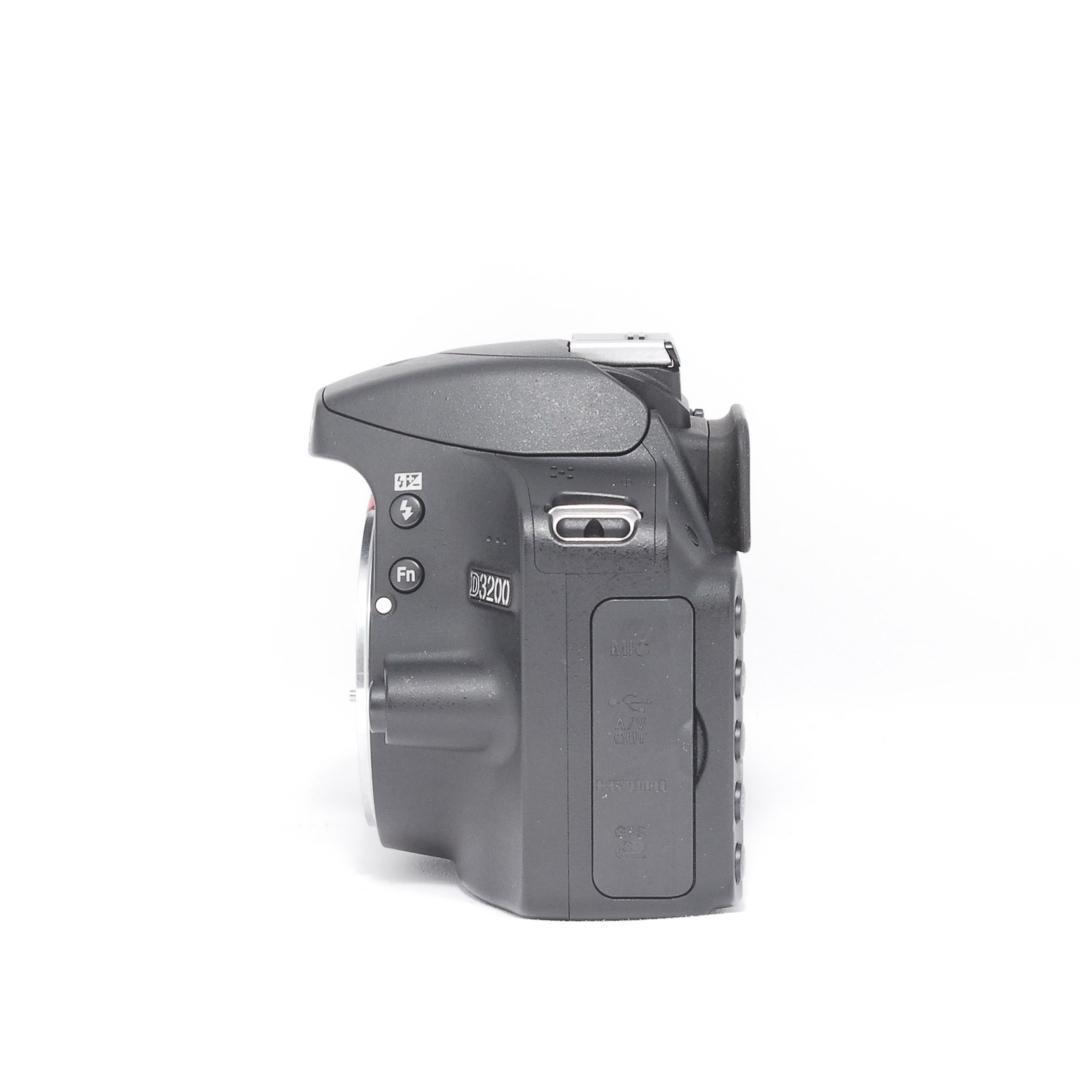 初心者おすすめ✨Nikon D3200 ダブルズーム スマホ転送OK 元箱付き
